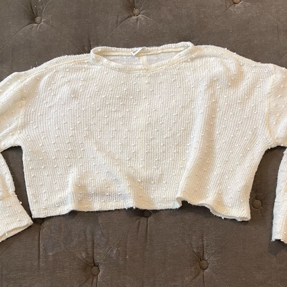 White Crew Neck Fuzzy Sweater - Picture 4 of 5